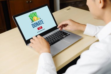Çevrimiçi bağışta bulunma platformu insanlara internet üzerinden transfer etmeleri için modem para gönderme sistemi sunuyor