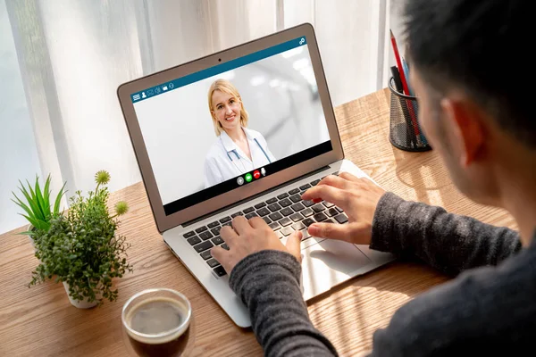 Videollamada Médica Línea Mediante Una Aplicación Software Telemedicina Moderna Para — Foto de Stock