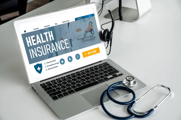 Krankenversicherungs Website Modernes Registrierungssystem Für Einfaches Ausfüllen Von Formularen — Stockfoto