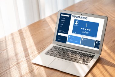 Şirket işleri için mod bilgisayar yazılımının müşteri deneyimi ve gözden geçirme analizi