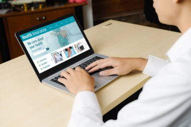 Kolay form doldurma için sağlık sigortası web sitesi mod kayıt sistemi